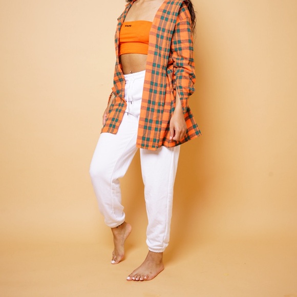 Gorgeous Button Up - Picture 2 of 4